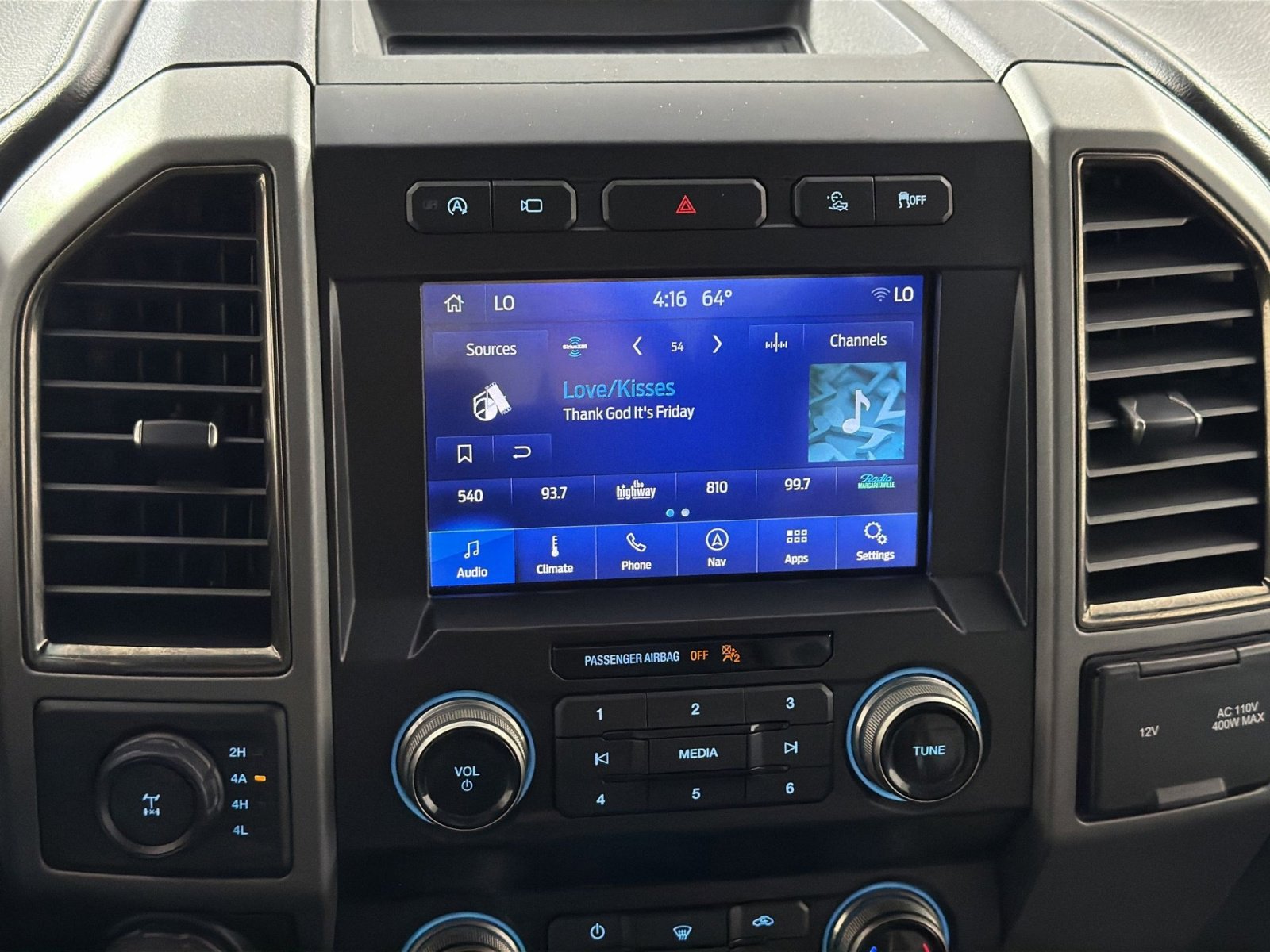 Used 2020 Ford F150 Raptor w/ Equipment Group 802A Luxury image 18