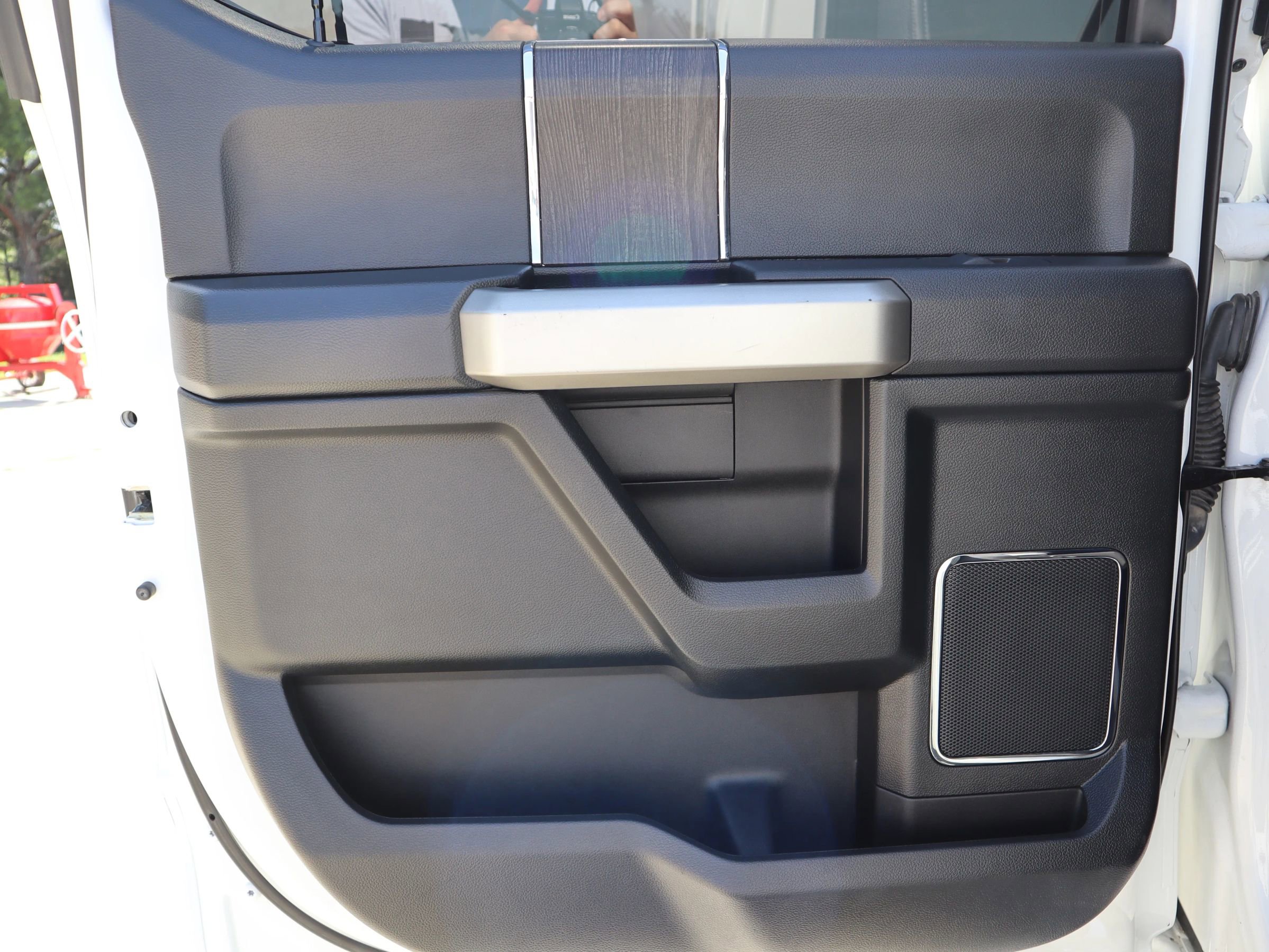 Used 2021 Ford F350 Lariat w/ Lariat Ultimate Package image 31