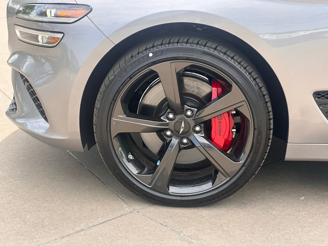 Used 2026 Genesis G70 3.3T Sport Prestige image 9