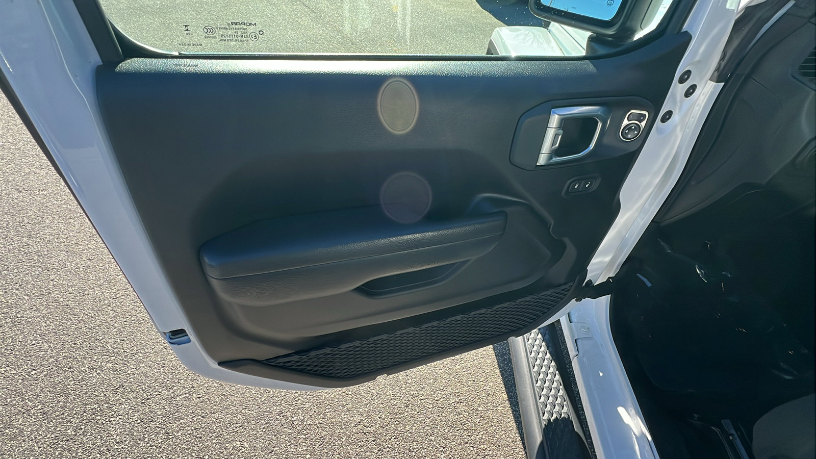 Used 2024 Jeep Gladiator Sport image 14