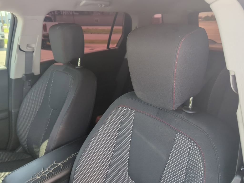 Used 2017 GMC Terrain SLE FWD image 20