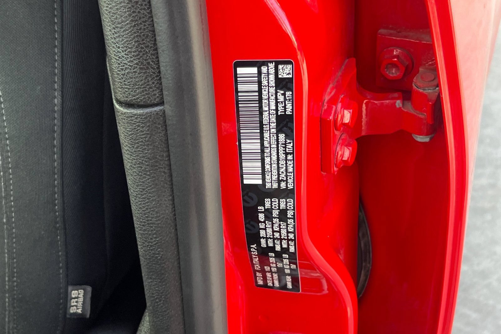 Used 2023 Jeep Renegade Latitude AWD/4WD image 41
