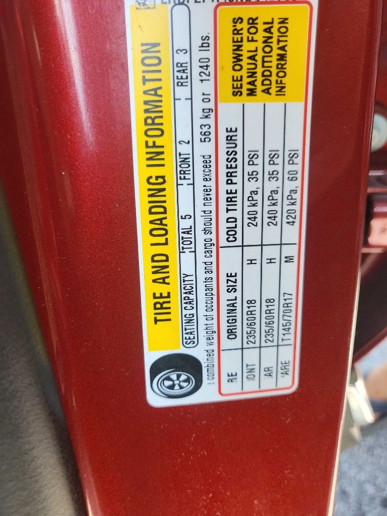 Used 2022 Buick Envision Essence w/ Safety Package image 21