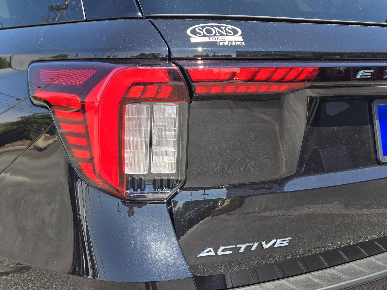 New 2026 Ford Explorer Active w/ Active Comfort Package AWD/4WD image 9