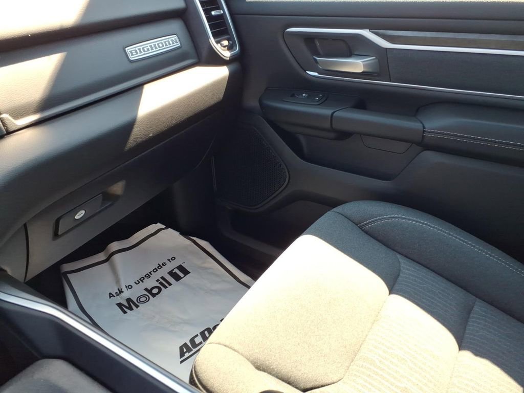 Used 2021 RAM 1500 Big Horn image 23
