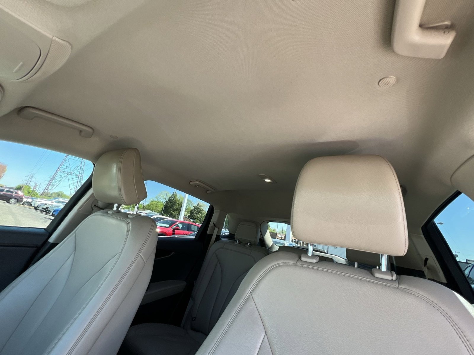 Used 2022 Lincoln Nautilus AWD image 25