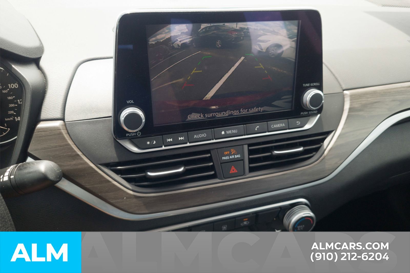 Used 2025 Nissan Altima 2.5 SV FWD image 26
