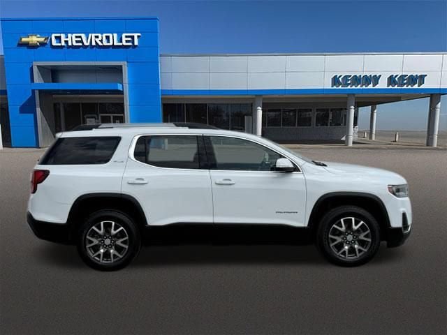 Used 2023 GMC Acadia SLE w/ Driver Convenience Package FWD image 3