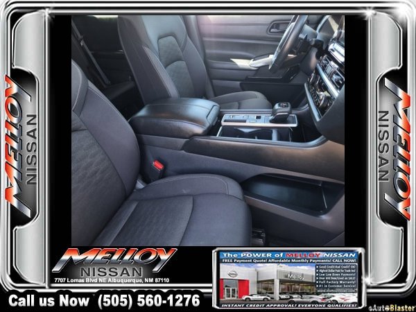 Certified 2024 Nissan Pathfinder SV image 8