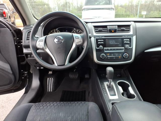 Used 2018 Nissan Altima 2.5 S w/ S Convenience Package image 7