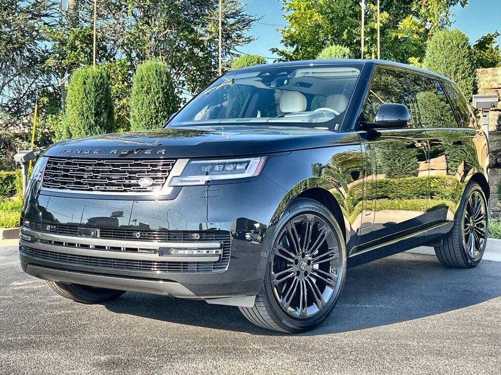 New 2027 Land Rover Range Rover SE