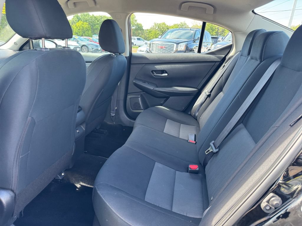 Used 2023 Nissan Sentra SV FWD image 34