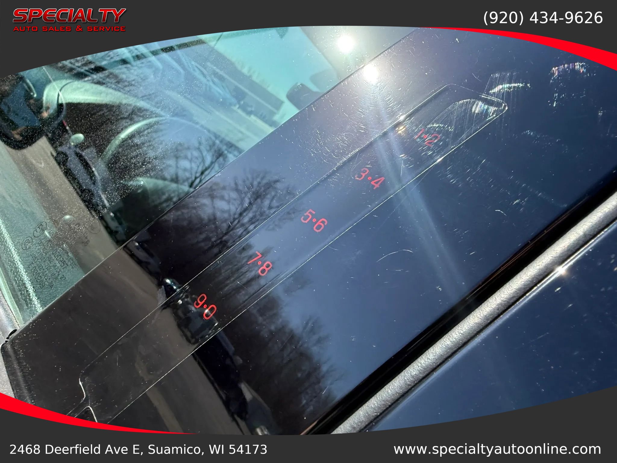 Used 2018 Ford Explorer XLT w/ Equipment Group 201A AWD/4WD image 11