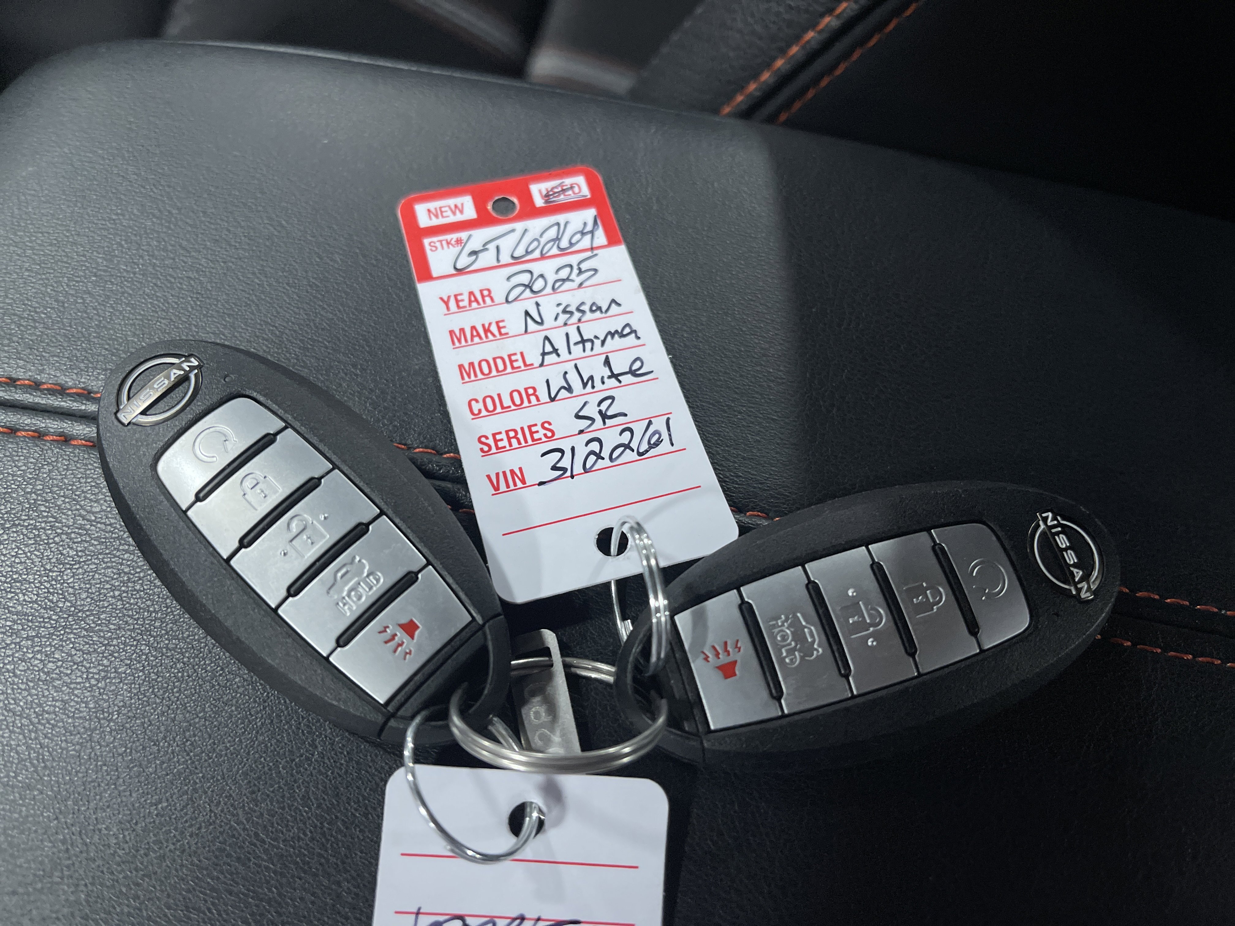 Used 2025 Nissan Altima 2.5 SR image 25