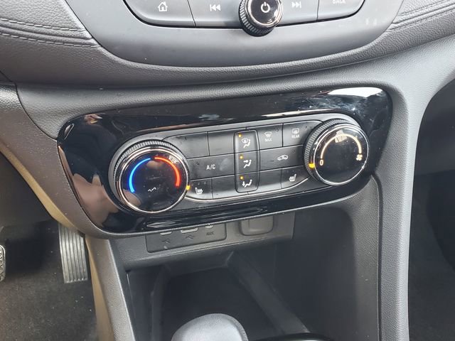 Certified 2023 Buick Encore GX Preferred w/ Cold Weather Comfort Package AWD/4WD image 31