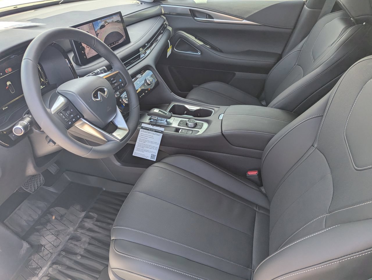 New 2026 INFINITI QX60 Luxe w/ Cargo Package FWD image 11