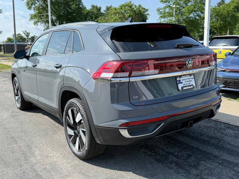 New 2026 Volkswagen Atlas Cross Sport SE AWD/4WD image 3