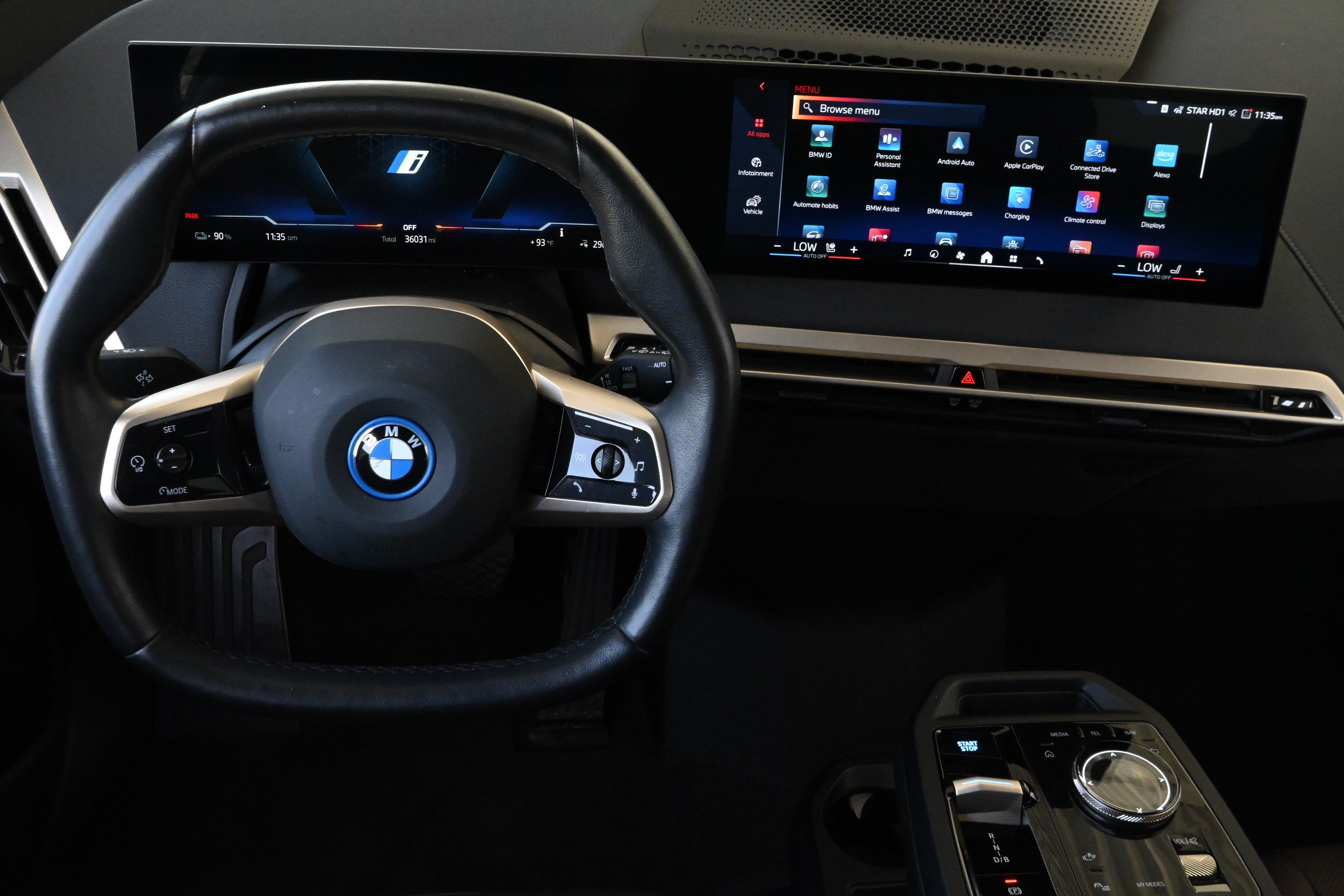Used 2024 BMW iX xDrive50 w/ Premium Package AWD/4WD image 16