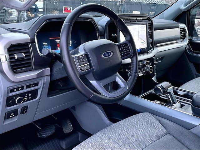 Used 2023 Ford F150 Lightning XLT image 14