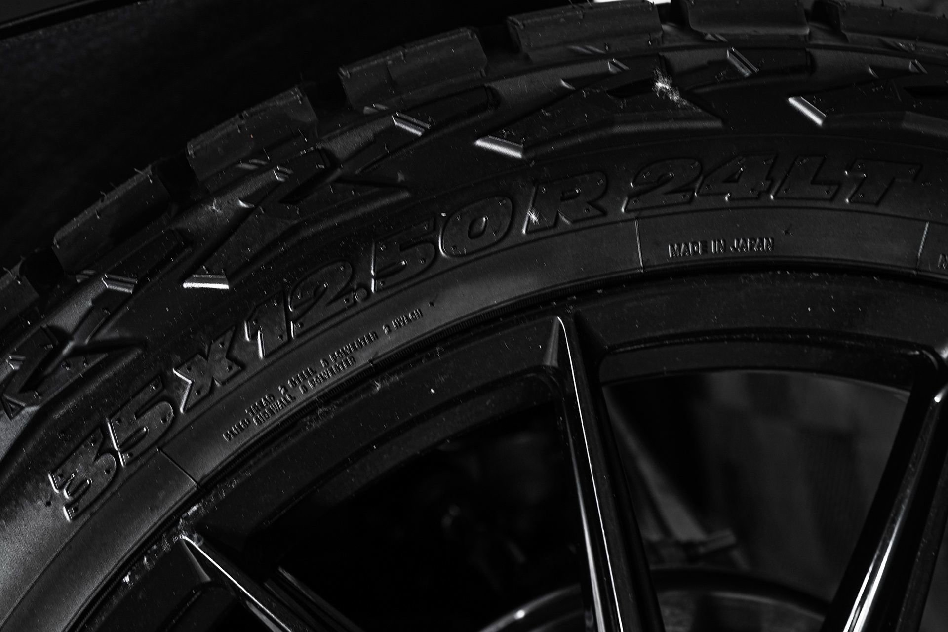 Used 2026 GMC Yukon XL Denali Ultimate image 28