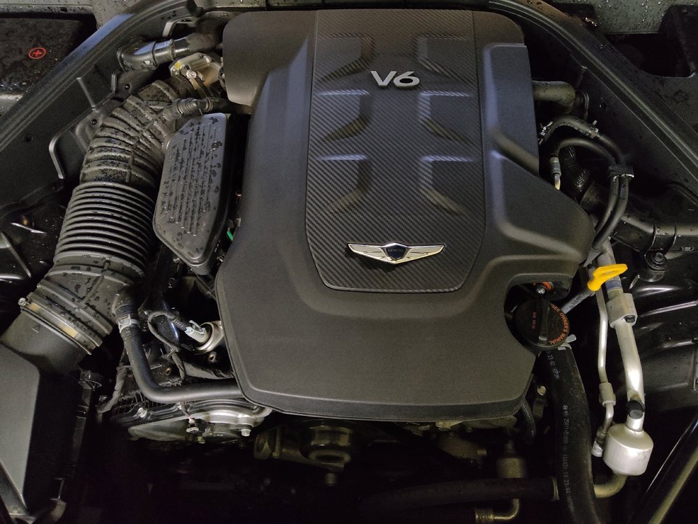 Used 2019 Genesis G80 3.8 image 30