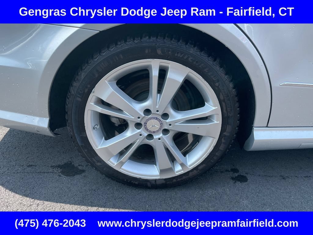 Used 2013 Mercedes-Benz E 350 4MATIC Sedan image 10