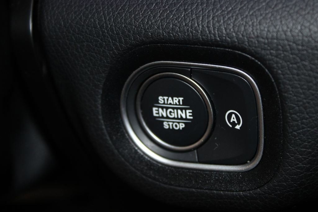 Used 2024 Mercedes-Benz GLS 450 4MATIC image 51