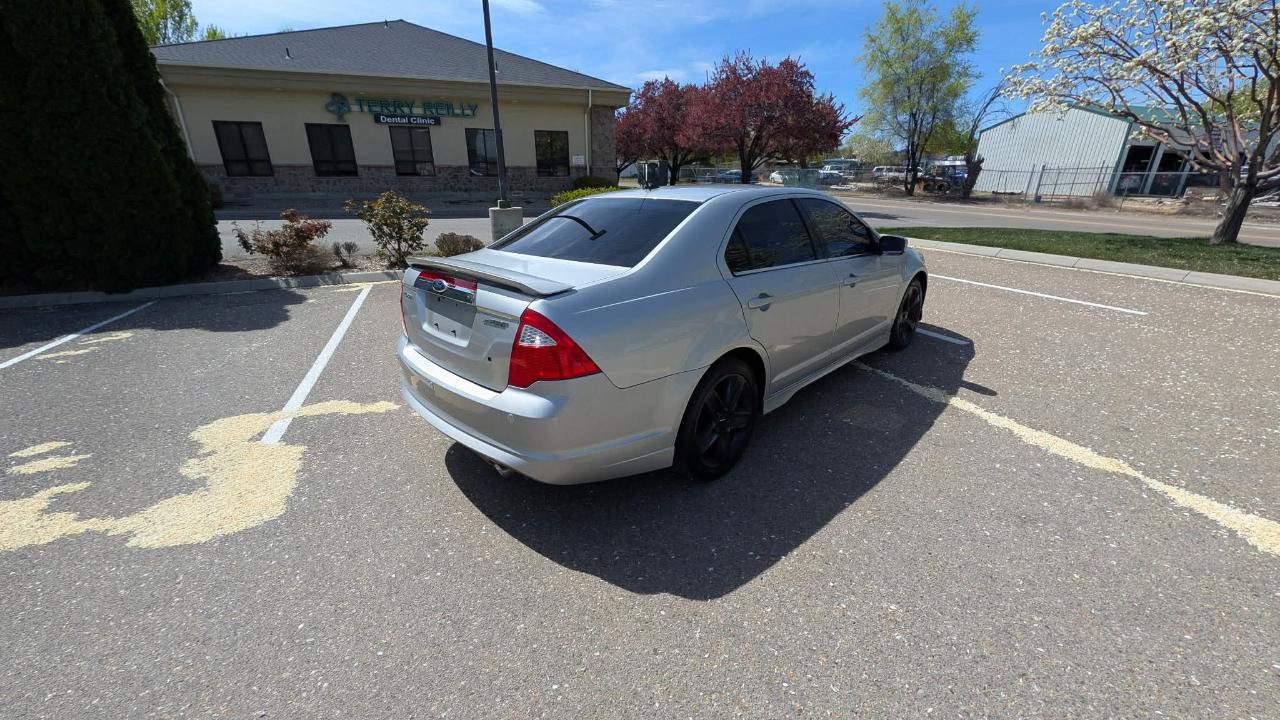 Used 2010 Ford Fusion Sport image 5