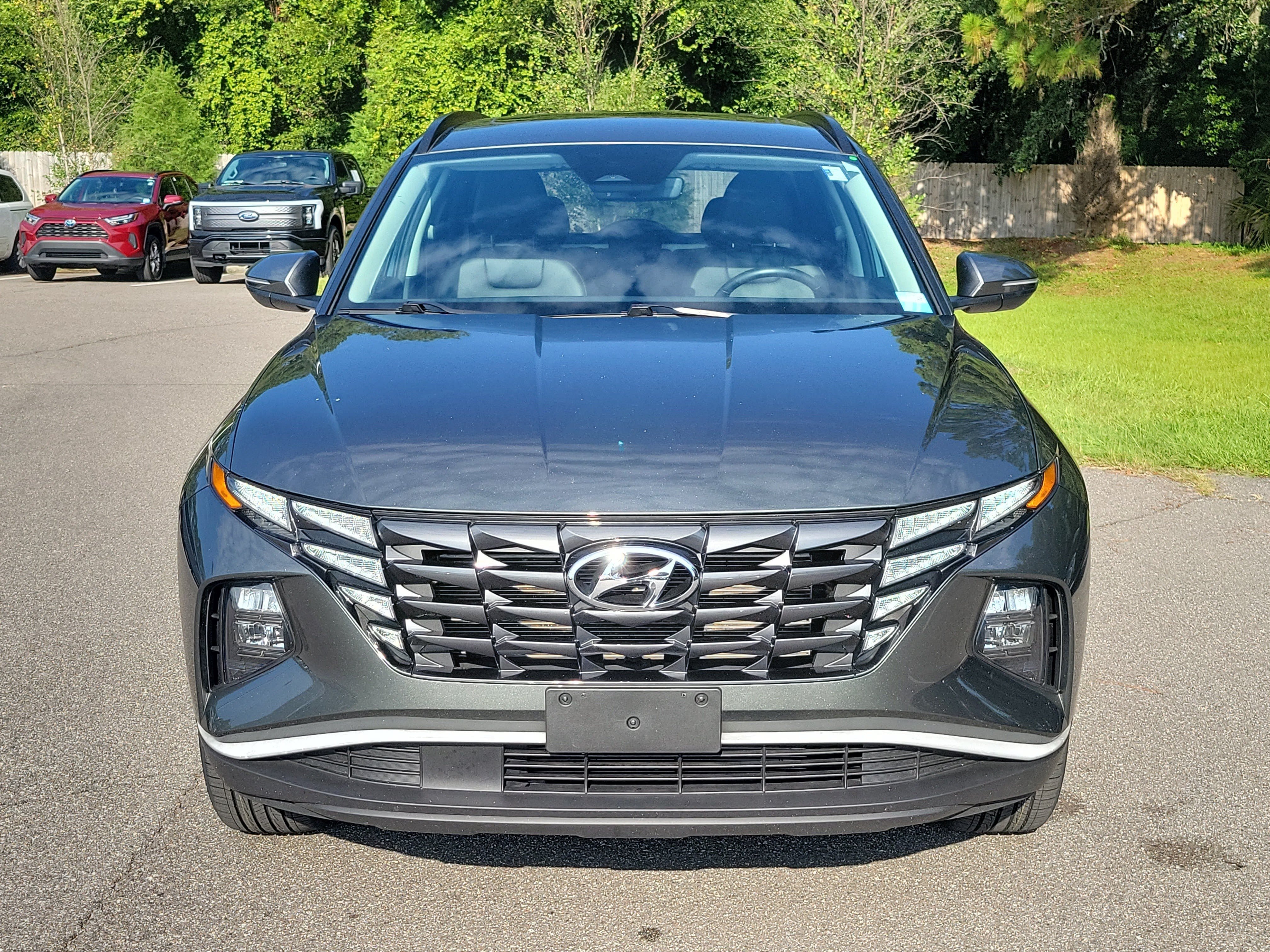 Used 2023 Hyundai Tucson SEL w/ Convenience Package AWD/4WD image 2