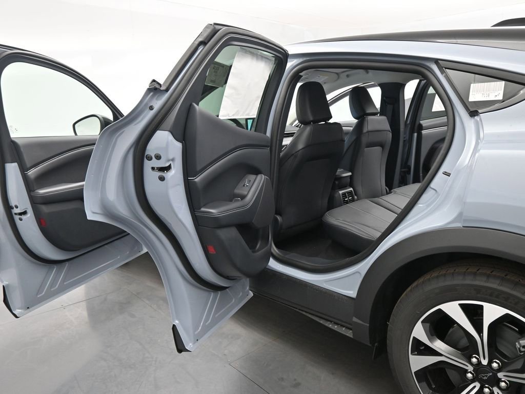 New 2026 Ford Mustang Mach-E Select image 17