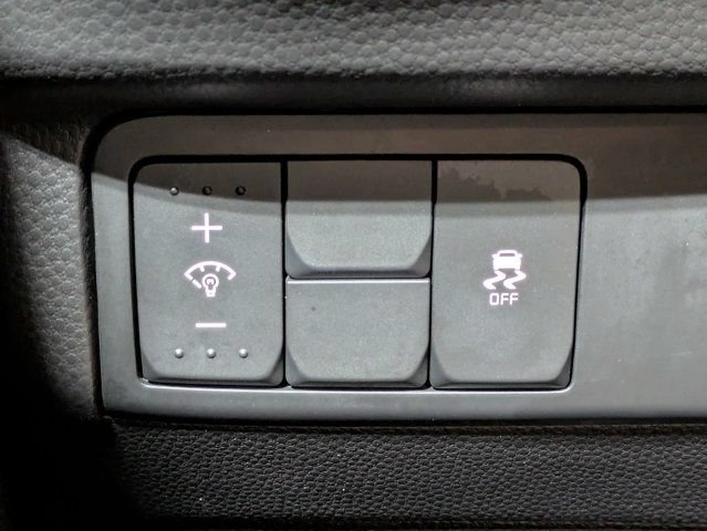 Used 2018 Kia Soul w/ Option Group 020 FWD image 23