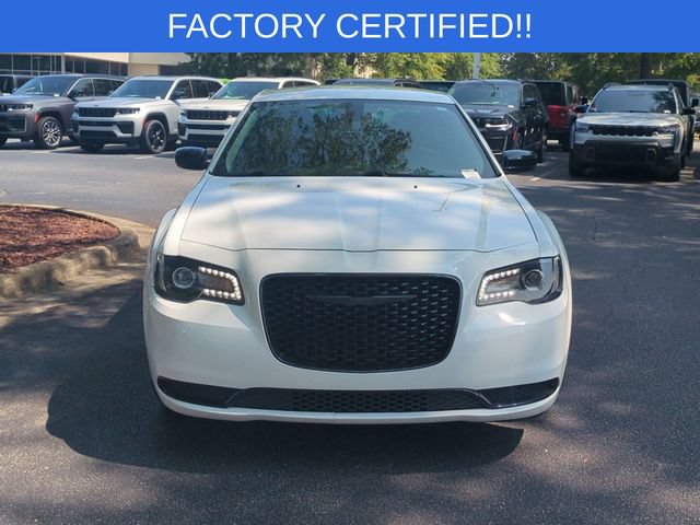 Certified 2023 Chrysler 300 Touring w/ Sport Appearance Package RWD image 8