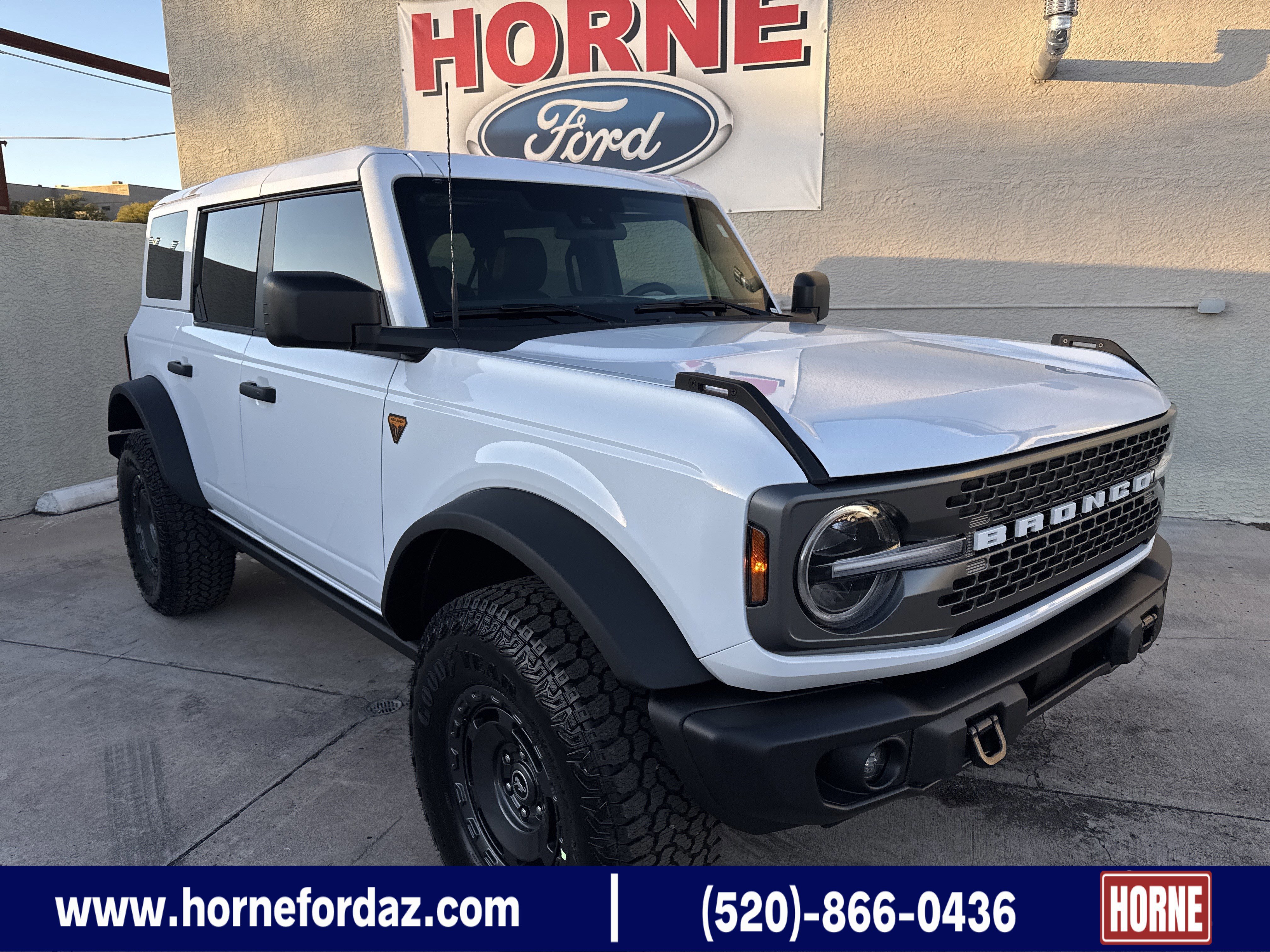 New 2025 Ford Bronco Badlands w/ Sasquatch Package