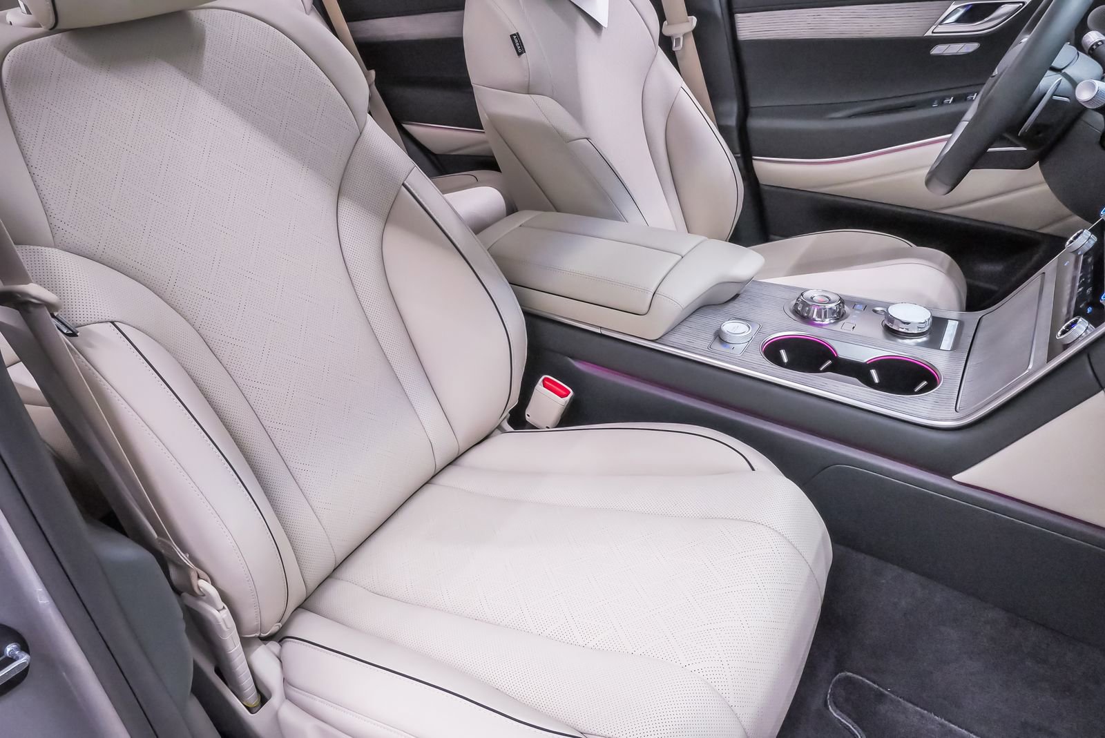 Certified 2026 Genesis GV80 3.5T Advanced image 16