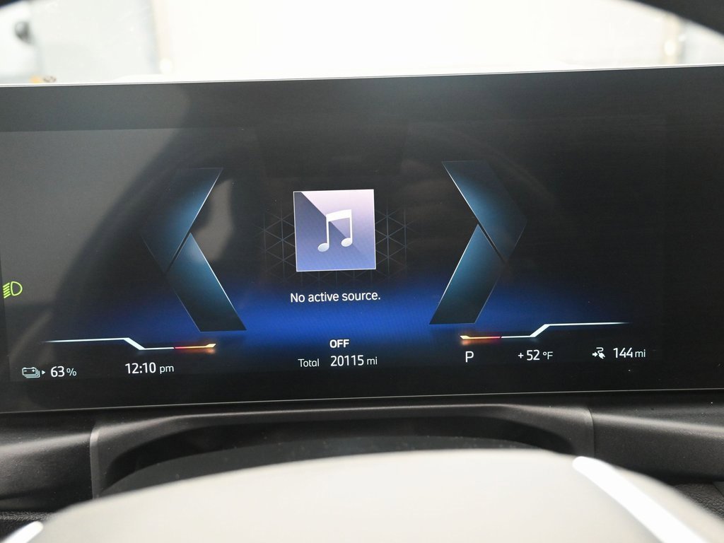 Used 2022 BMW i4 eDrive40 w/ Premium Package image 18