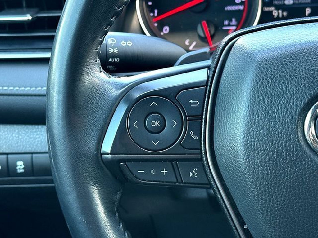 Certified 2022 Toyota Camry XSE FWD image 22