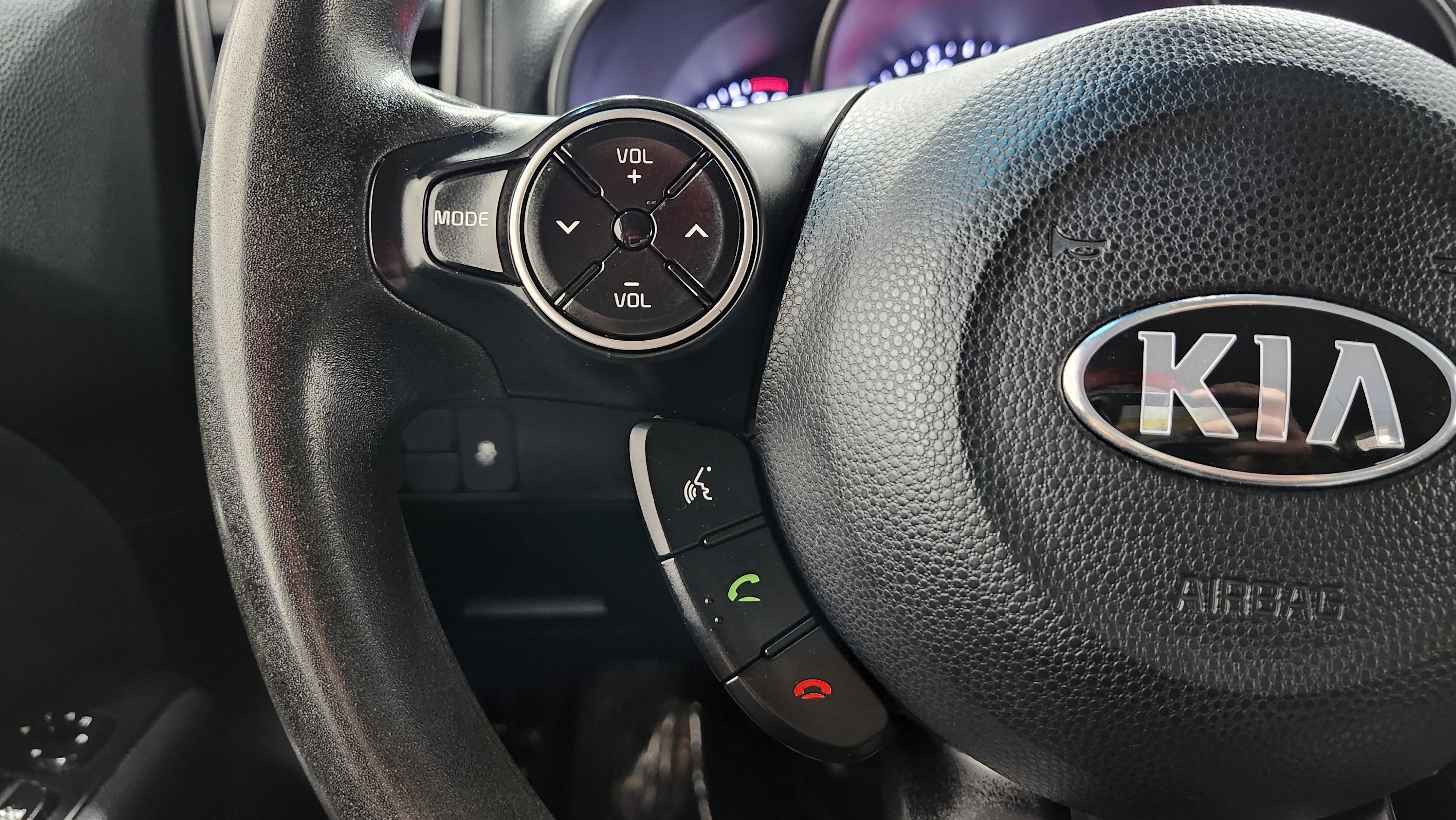 Used 2019 Kia Soul image 29