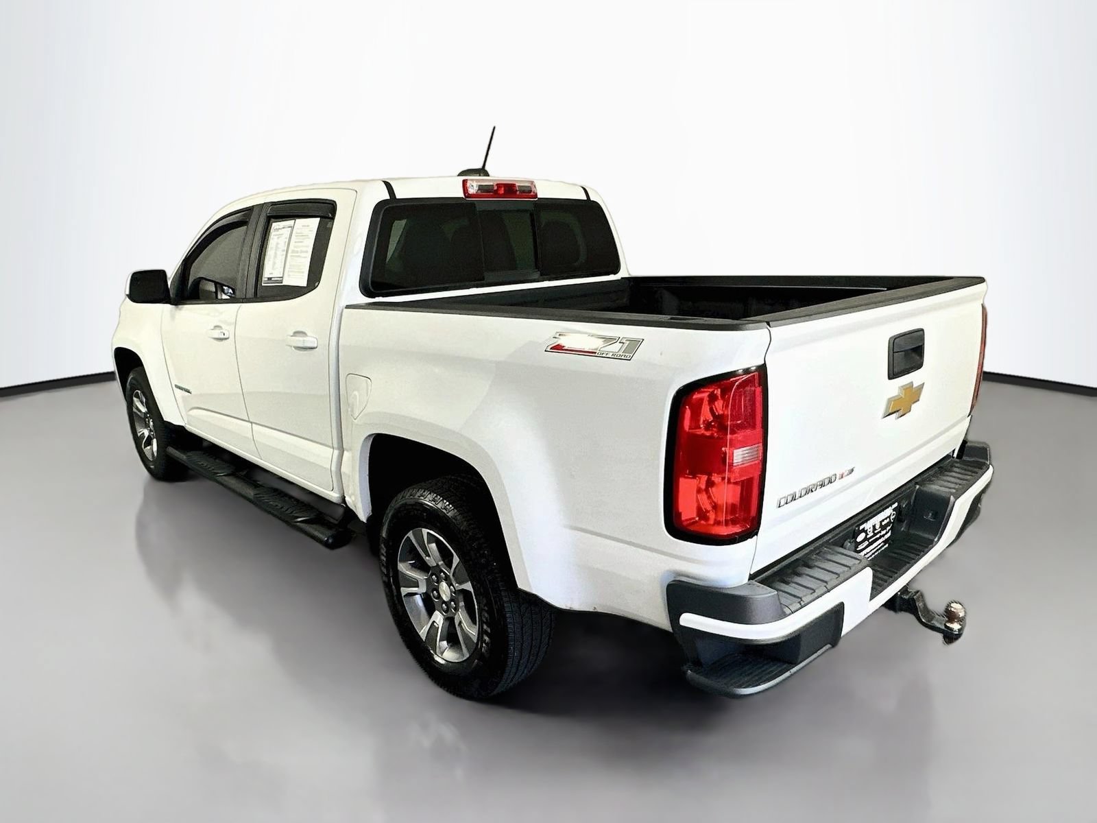 Used 2018 Chevrolet Colorado Z71 AWD/4WD image 5