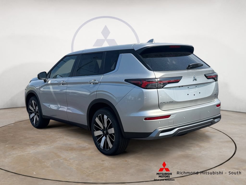 New 2026 Mitsubishi Outlander SE FWD image 5