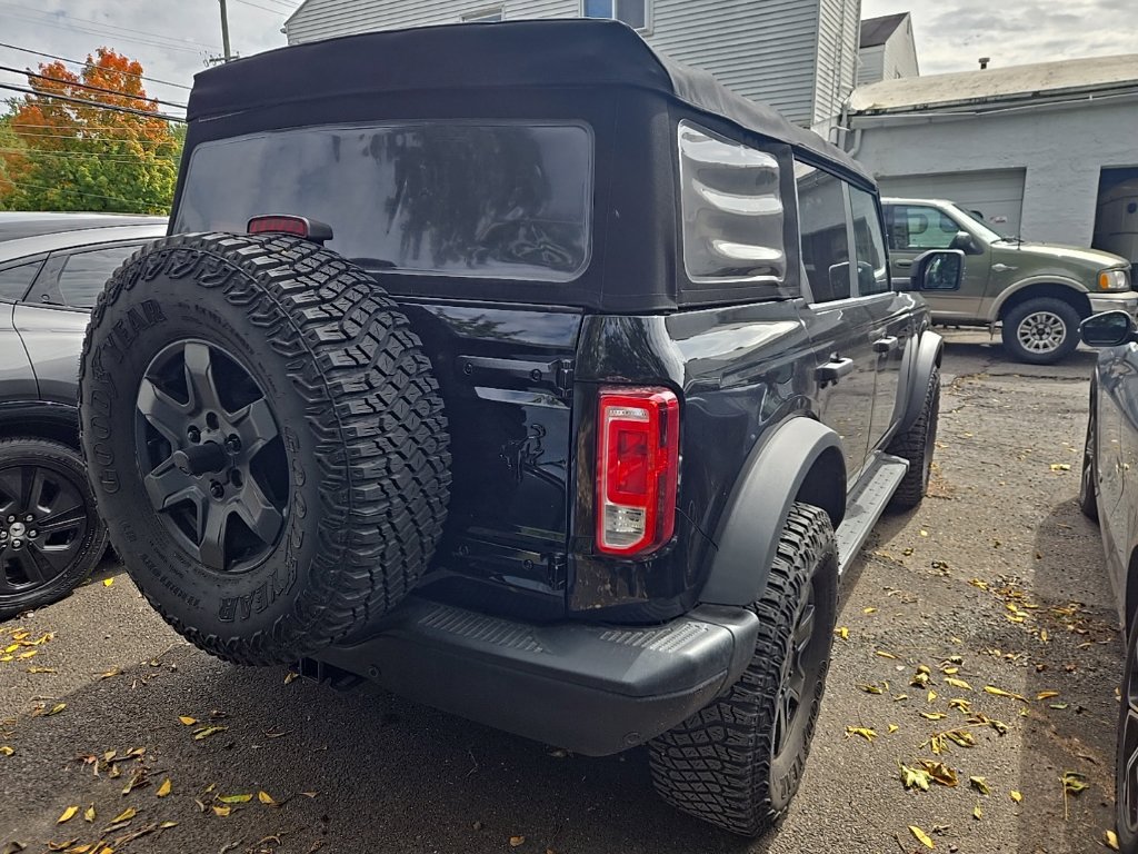 Certified 2022 Ford Bronco Black Diamond AWD/4WD image 5