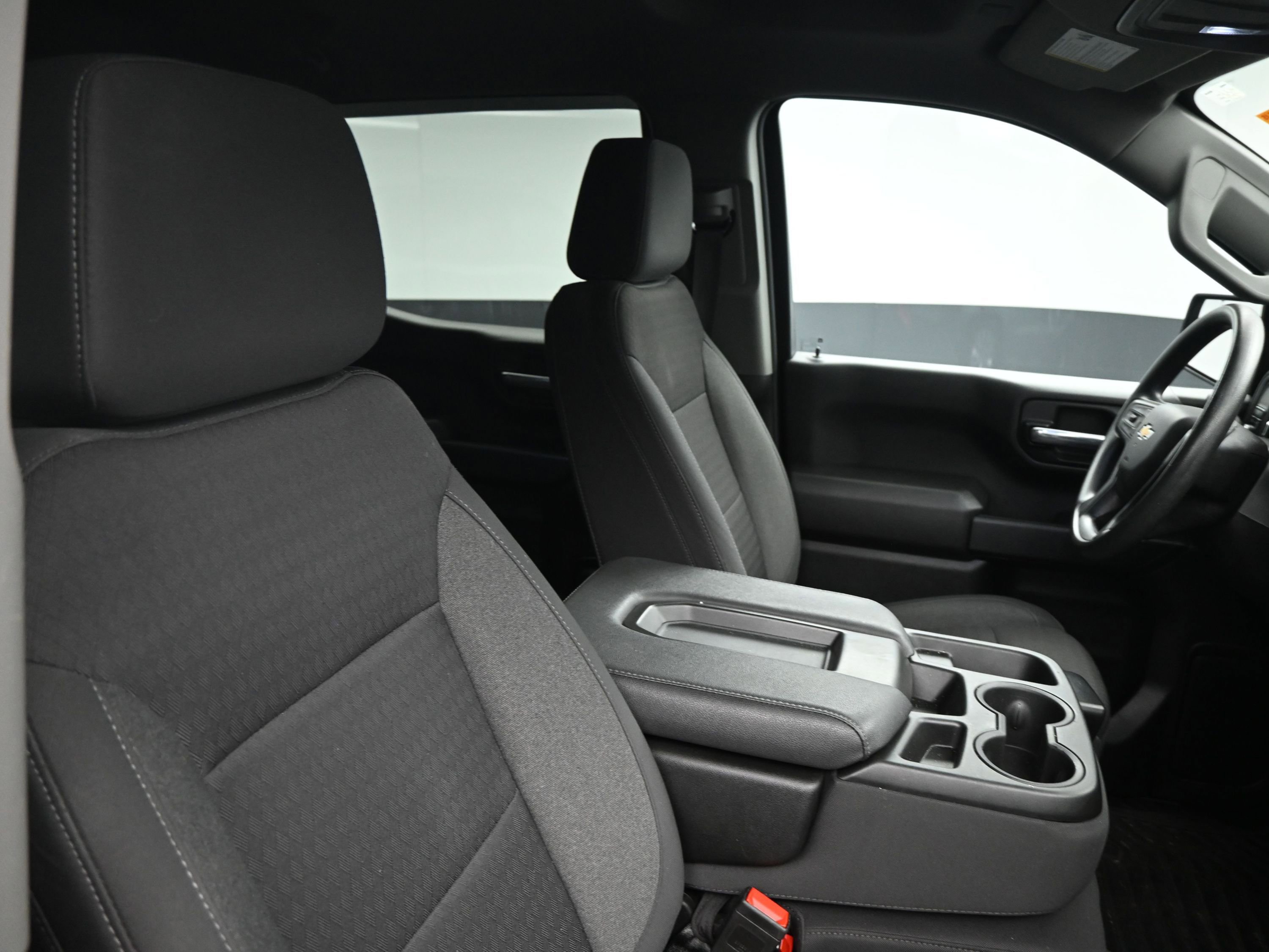 Used 2024 Chevrolet Silverado 1500 Custom image 21