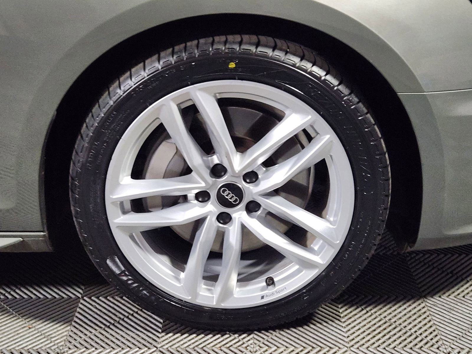 Used 2024 Audi A4 2.0T Premium Plus image 13