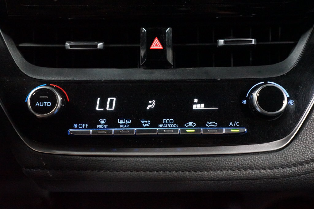 Certified 2021 Toyota Corolla SE FWD image 19