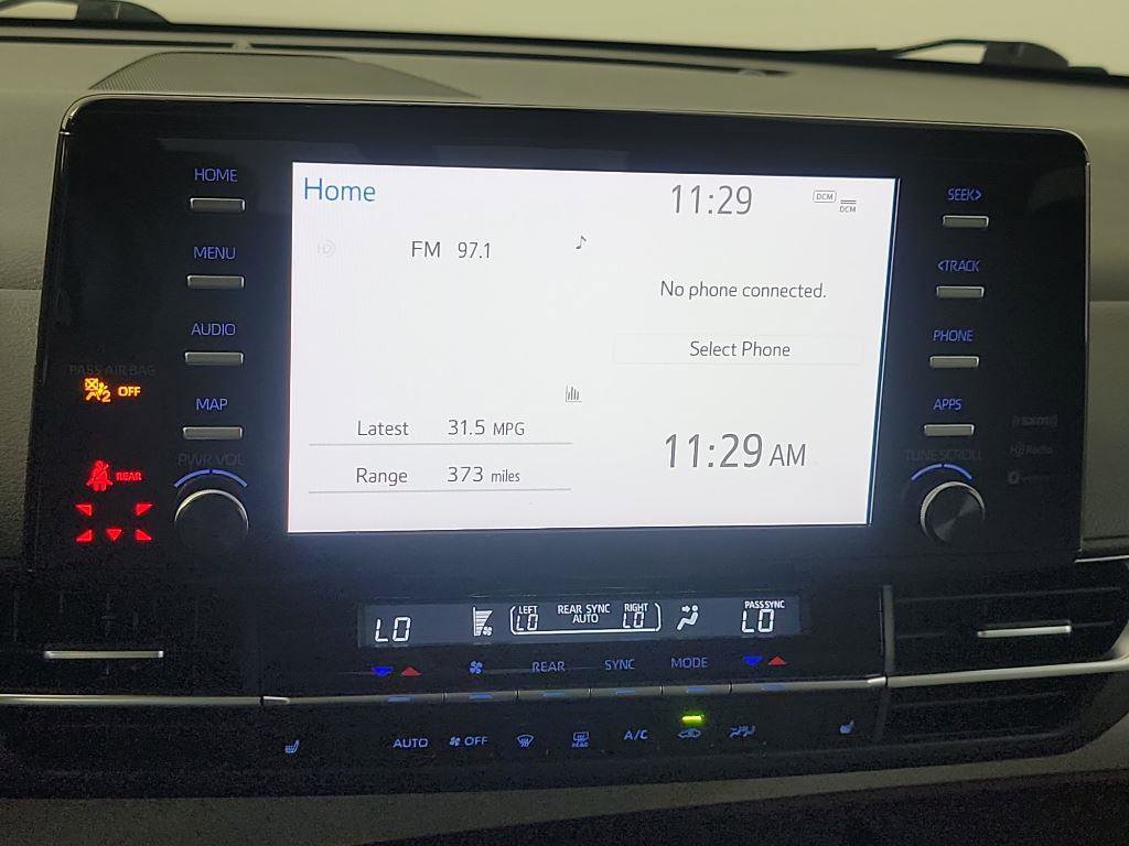 Used 2021 Toyota Sienna XLE image 33