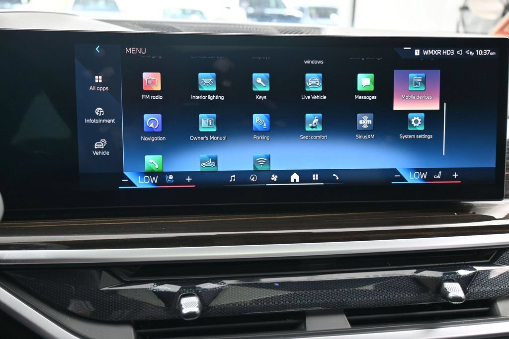 Used 2025 BMW X5 xDrive50e AWD/4WD image 25