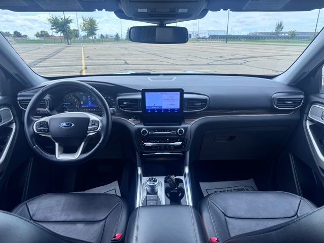 Used 2020 Ford Explorer Limited image 14