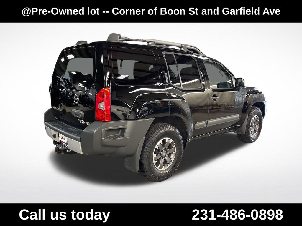Used 2015 Nissan Xterra PRO-4X AWD/4WD image 5