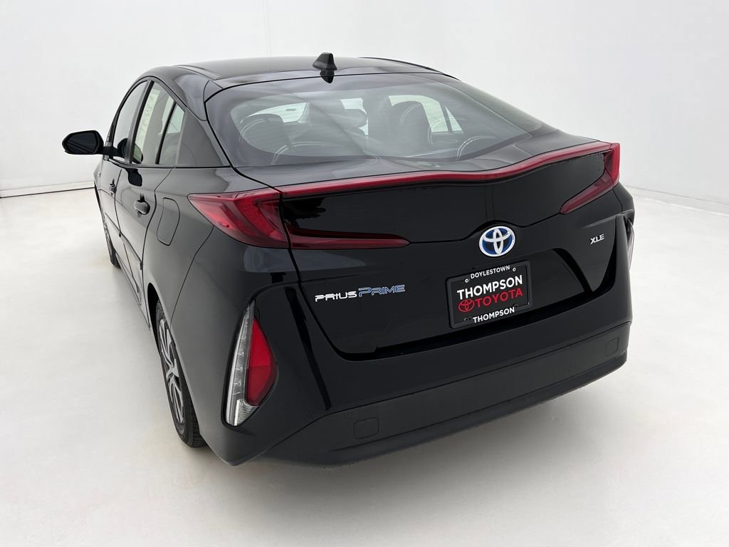 Used 2022 Toyota Prius Prime XLE image 8