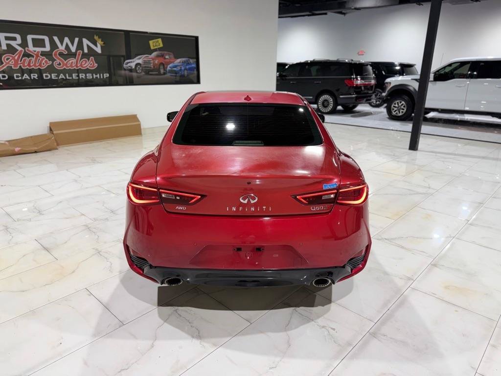 Used 2018 INFINITI Q60 Red Sport 400 w/ Pro Active Package AWD/4WD image 9