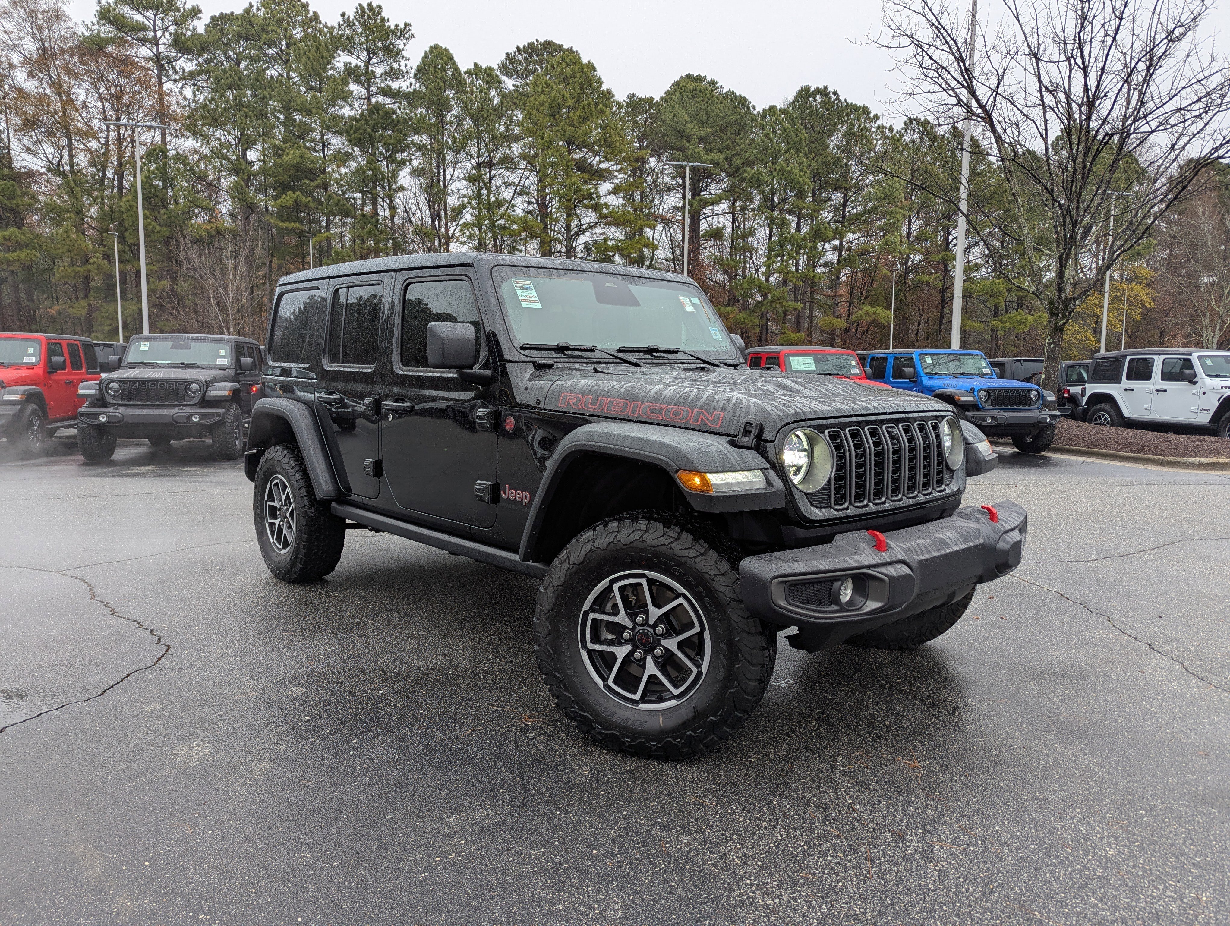 Used 2026 Jeep Wrangler Rubicon image 3